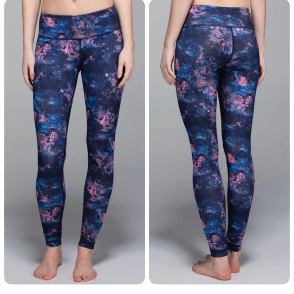 Lululemon Blue and Pink Patterned Leggings